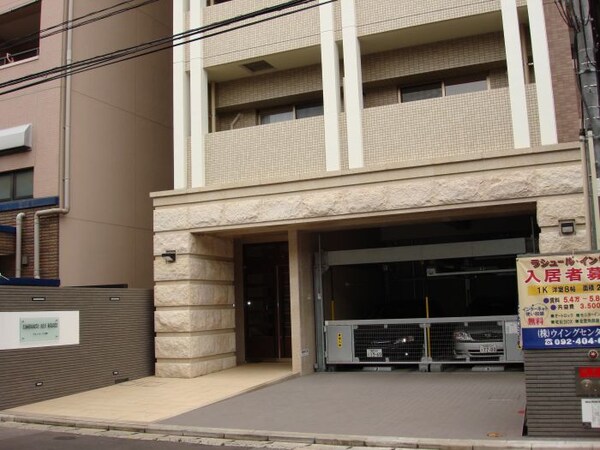 駐車場(駐車場です☆)