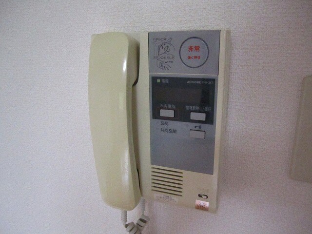 物件内観写真13　(インターフォン)