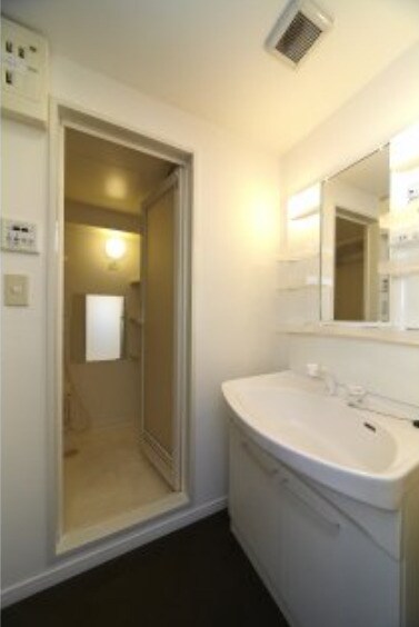 物件内観写真13　(※別号室参考写真※)