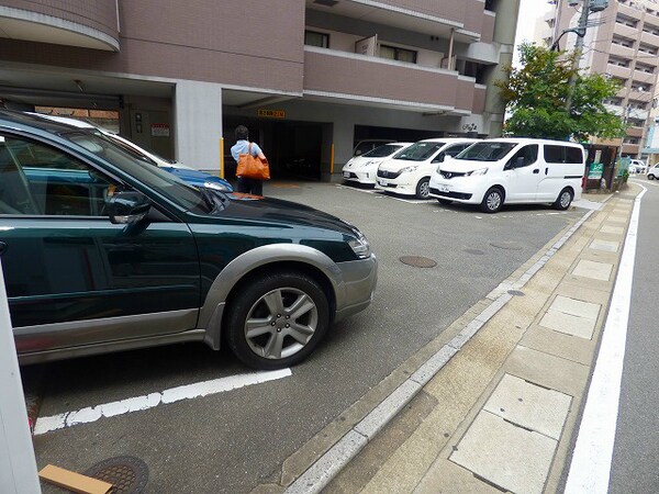 駐車場(敷地内駐車場)