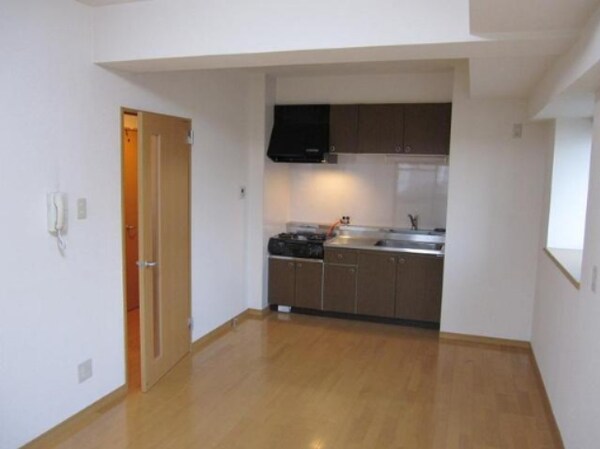 居室(※別号室参考写真※)