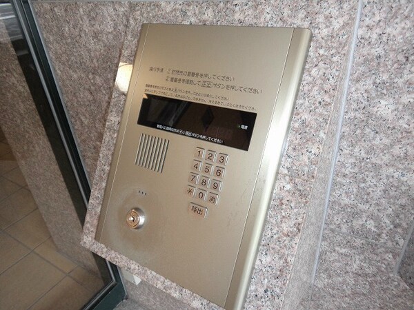 外観(オートロック♪)