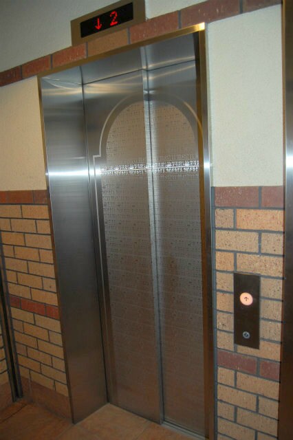 物件内観写真22　(エレベーター)