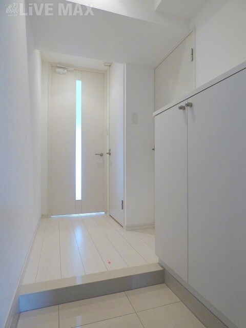 物件内観写真6　(シューズボックス付き)