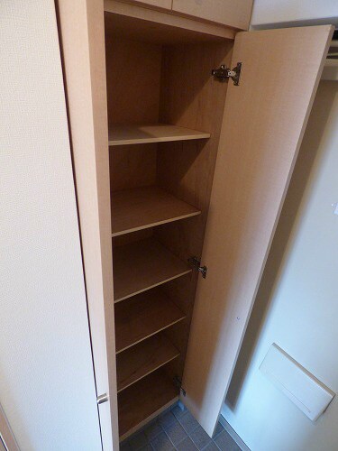 物件内観写真13　(シューズボックス付き)