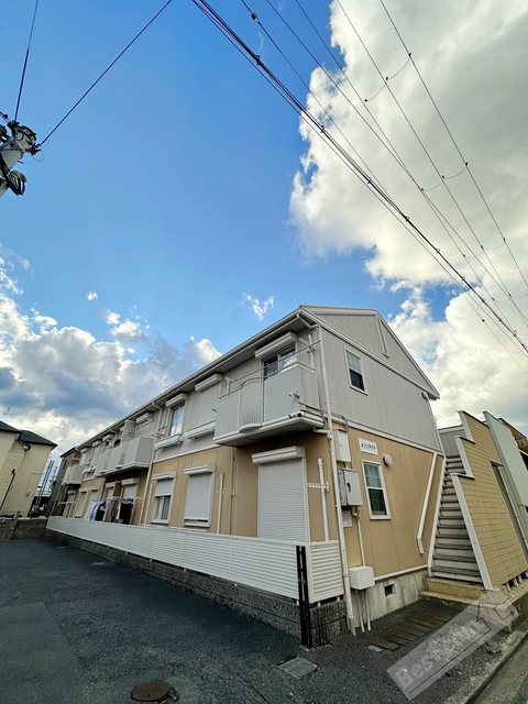 メゾンアヅマ