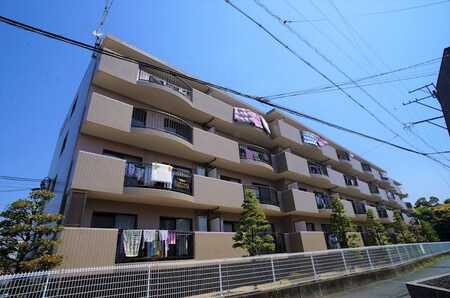 ピアンテ四ツ池外観写真