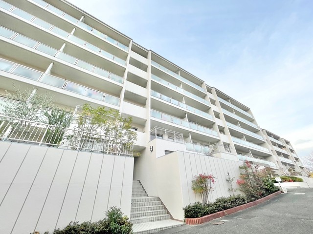 シーアイハイツ千里桃山台B棟