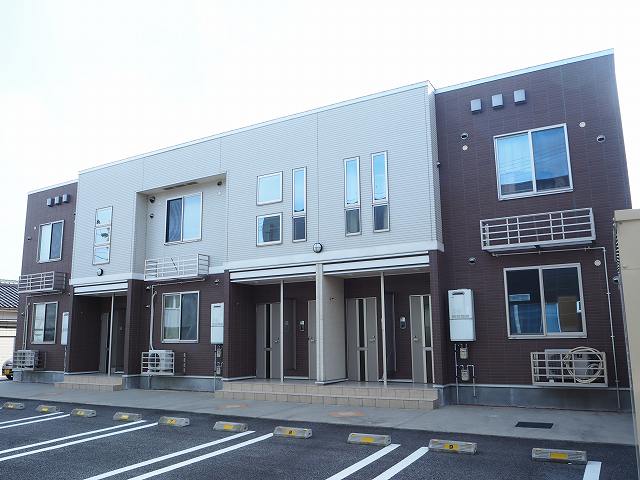 ココ　ウエスト