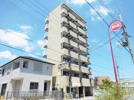 シャトー湊本町外観写真