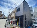 岸地通1丁目貸家