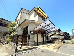 太秦緑ヶ丘戸建て外観写真