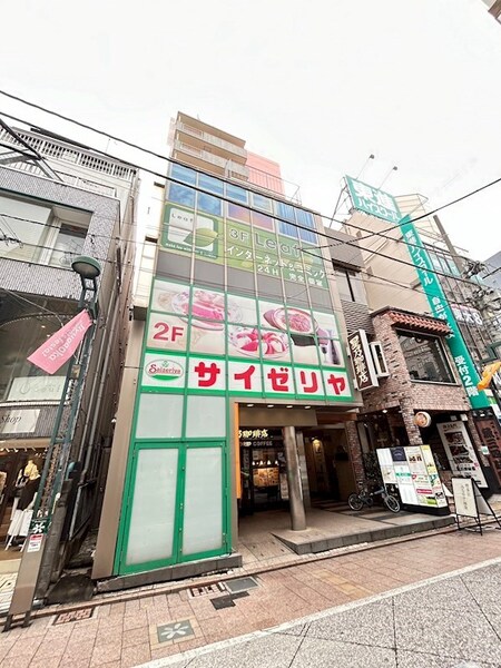 自由が丘TATSUMIビル外観写真