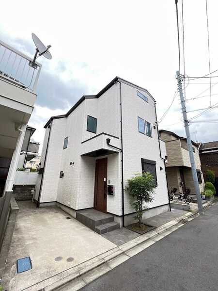 上用賀戸建外観写真