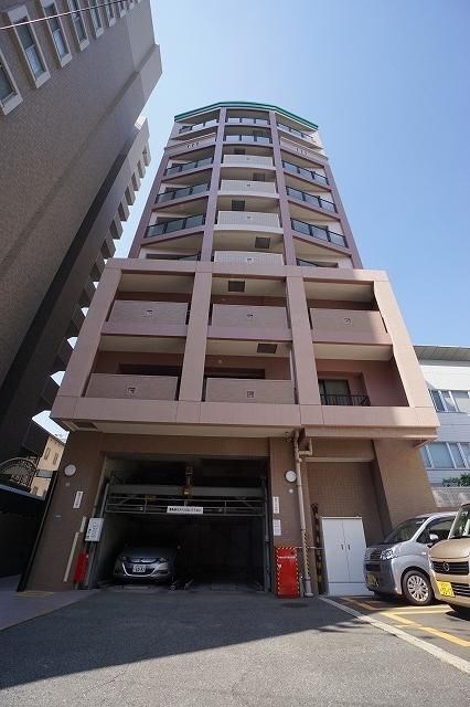 RESTEL HAKATA
