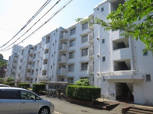 輝国住宅第弐号館外観写真