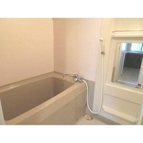 物件内観写真5　(内装は別部屋の参考写真です。)