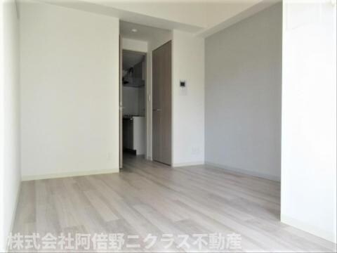 物件内観写真3　(階層によってカラーパターンが異なる場合があります)