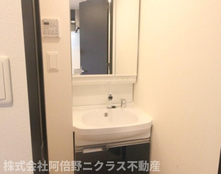 物件内観写真7　(階層によってカラーパターンが異なる場合があります)