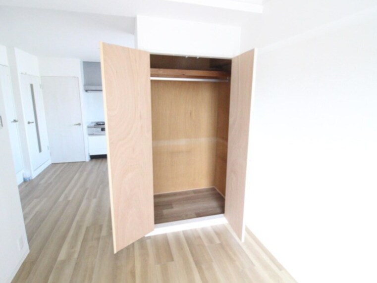 物件内観写真5　(内装は別部屋の参考写真です。)