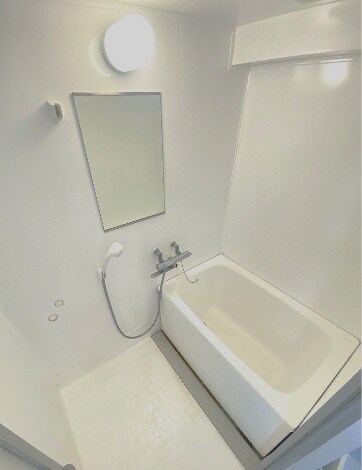 物件内観写真8　(内装は別部屋の参考写真です。)