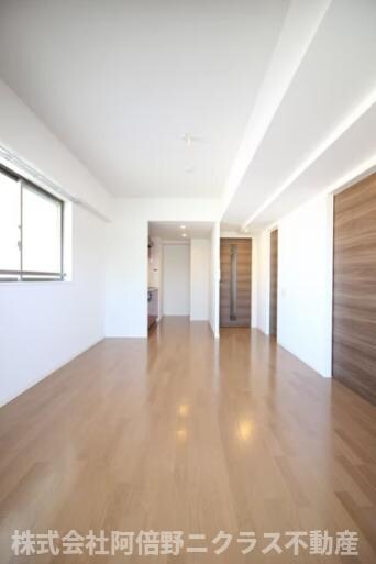 物件内観写真3　(内装は別部屋の参考写真です。)