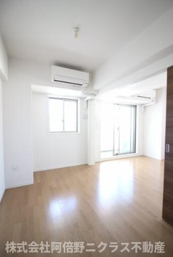 物件内観写真10　(内装は別部屋の参考写真です。)