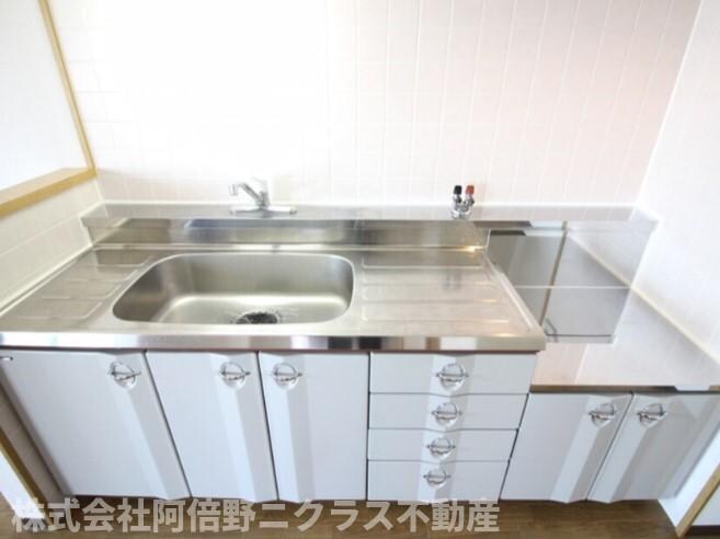 物件内観写真5　(内装は別部屋の参考写真です。)