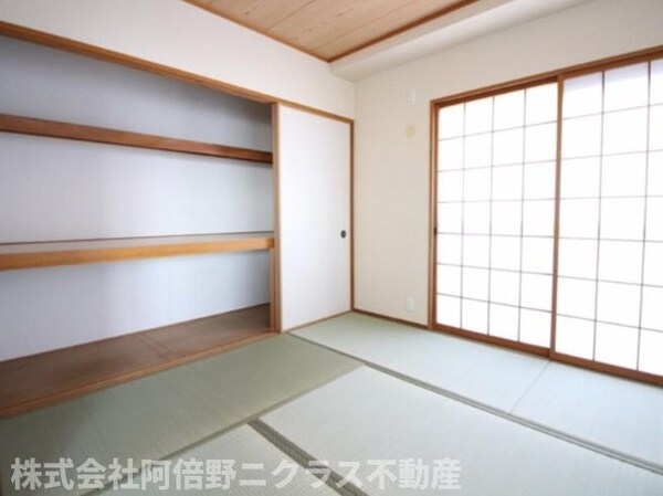 和室(内装は別部屋の参考写真です。)