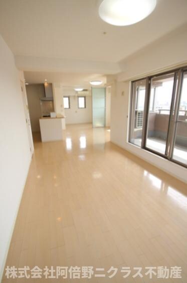 物件内観写真5　(内装は別のお部屋の参考写真です。)