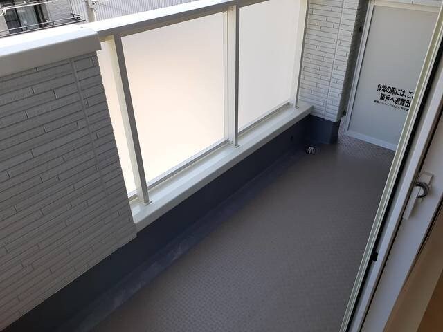 物件内観写真19　(陽当たり良好なバルコニーです)