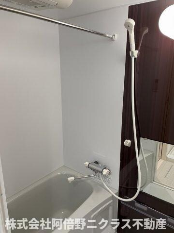 物件内観写真4　(落ち着いた空間のお風呂です)