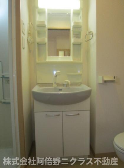 物件内観写真5　(内装は別部屋の参考写真です。)