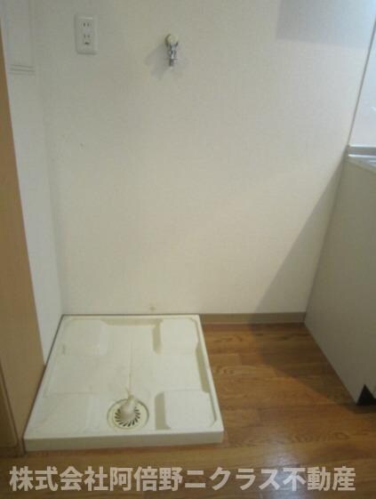 物件内観写真8　(内装は別部屋の参考写真です。)