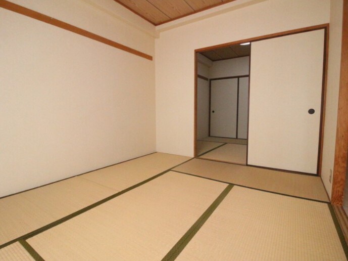 物件内観写真11　(内装は別部屋の参考写真です。)