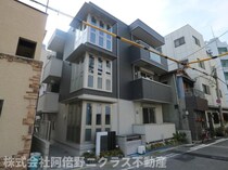 SALLY GARDENの外観写真