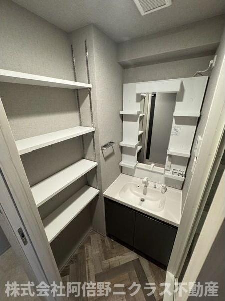 物件内観写真6　(内装は別部屋の参考写真です。)