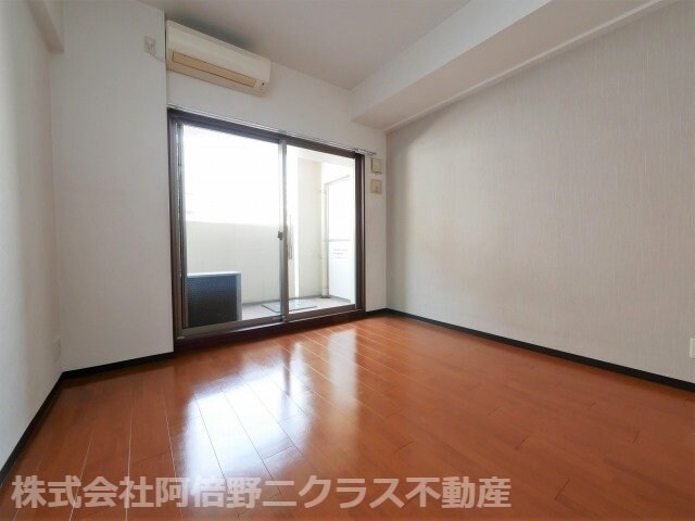 物件内観写真10　(内装カラーが異なる場合がございます。)