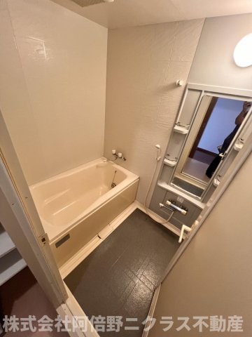 物件内観写真6　(内装は別部屋の参考写真です。)