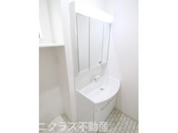 洗面・脱衣所(内装は同シリーズの参考写真です。)