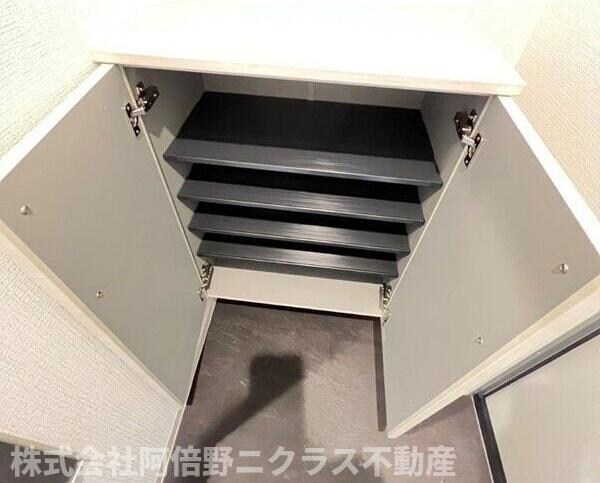 物件内観写真8　(内装は別のお部屋の参考写真です。)