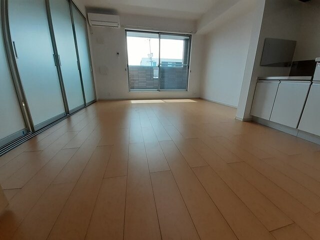 物件内観写真10　(リビングです)