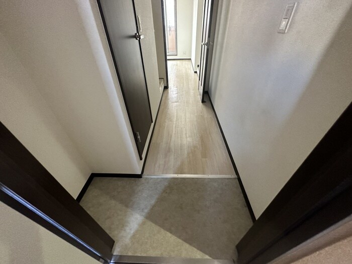 物件内観写真8　(内装は別部屋の参考写真です。)