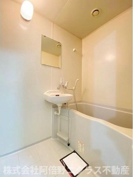 物件内観写真7　(内装は別部屋の参考写真です。)