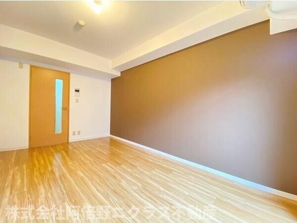 物件内観写真9　(内装は別部屋の参考写真です。)