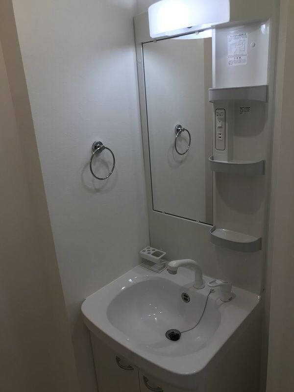 物件内観写真5　(内装は別部屋の参考写真です。)