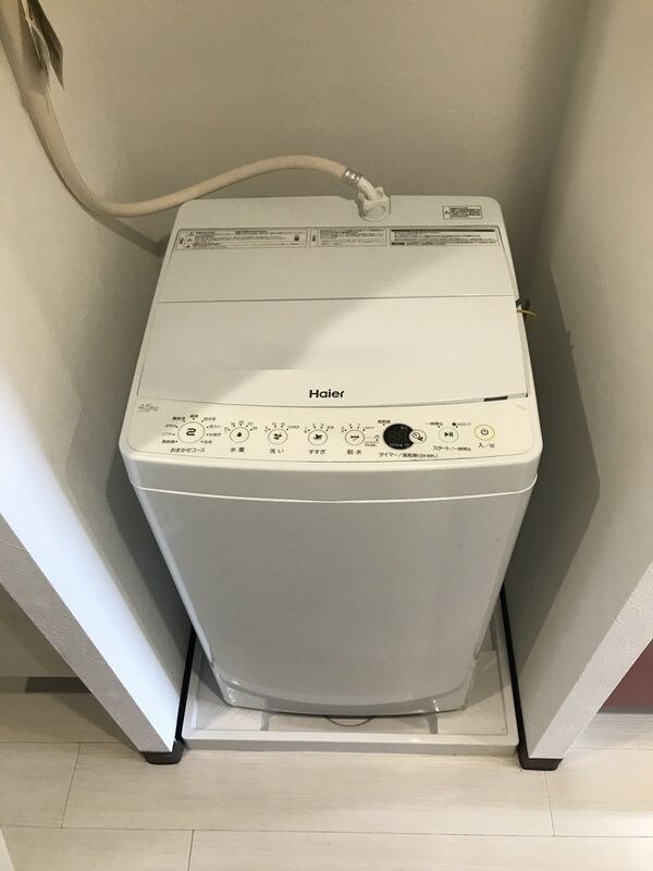 内装は別部屋の参考写真です。