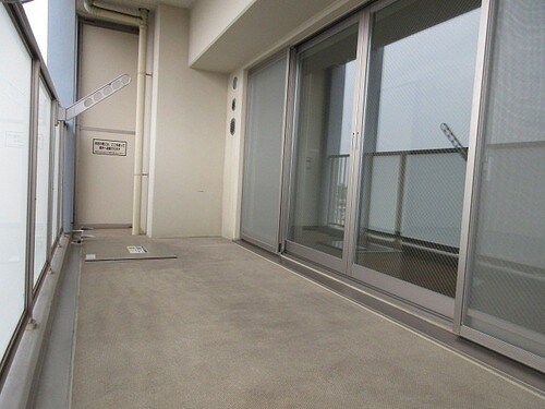 物件内観写真9　(バルコニー　※前回募集時／２０２２年６月の写真)