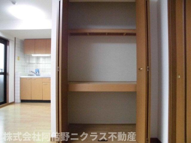 物件内観写真10　(収納のためのスペースです)