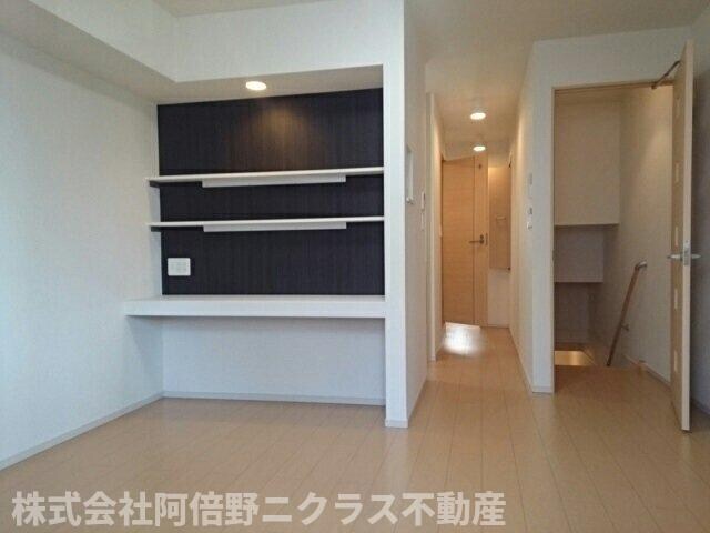 物件内観写真3　(使いやすいリビングです)